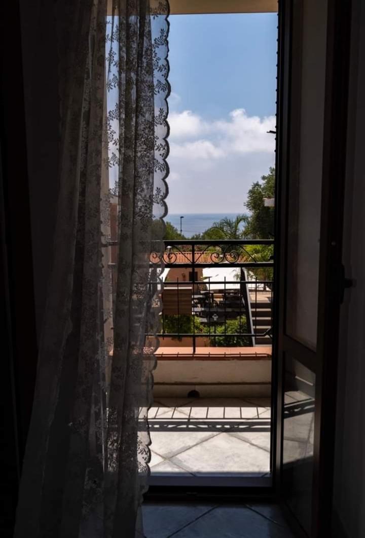 מרינה די קמרוטה Hotel San Domenico מראה חיצוני תמונה