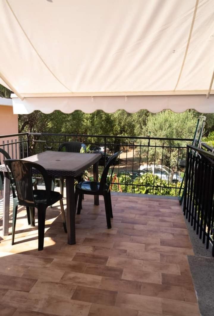 מרינה די קמרוטה Hotel San Domenico מראה חיצוני תמונה